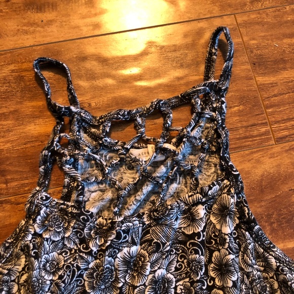 Women’s tank top - Picture 2 of 3